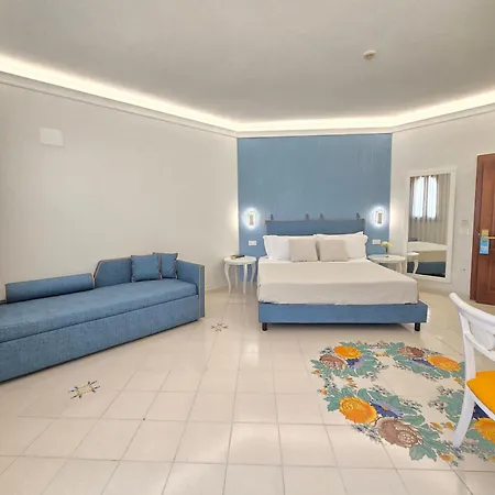 Villa Le Zagare Relais&SPA-3